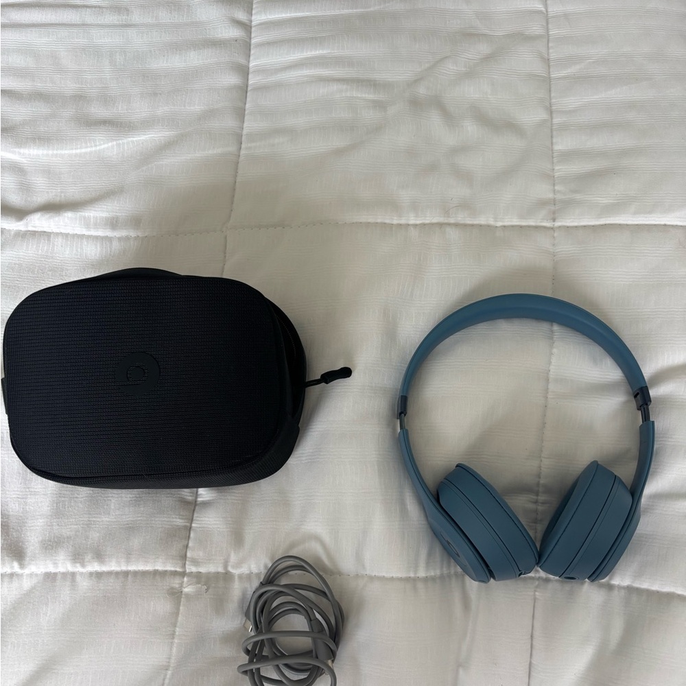Beats by Dre Over-Ear Headphones - Blue